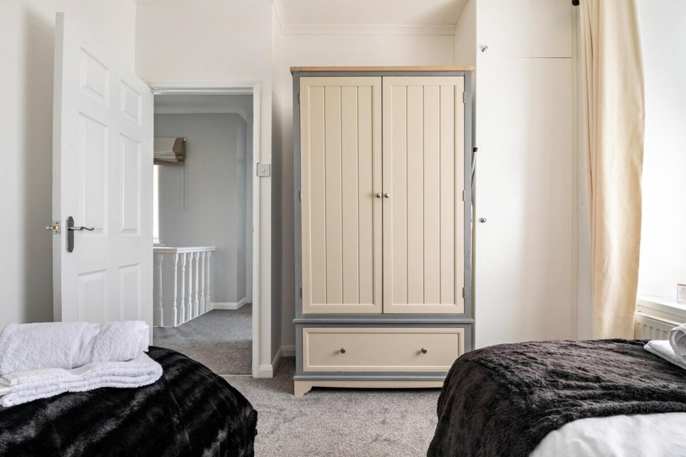 Coastal Family Stay 3-Bed Parking Wi-Fi บริดจ์เอนด์ ภายนอก รูปภาพ