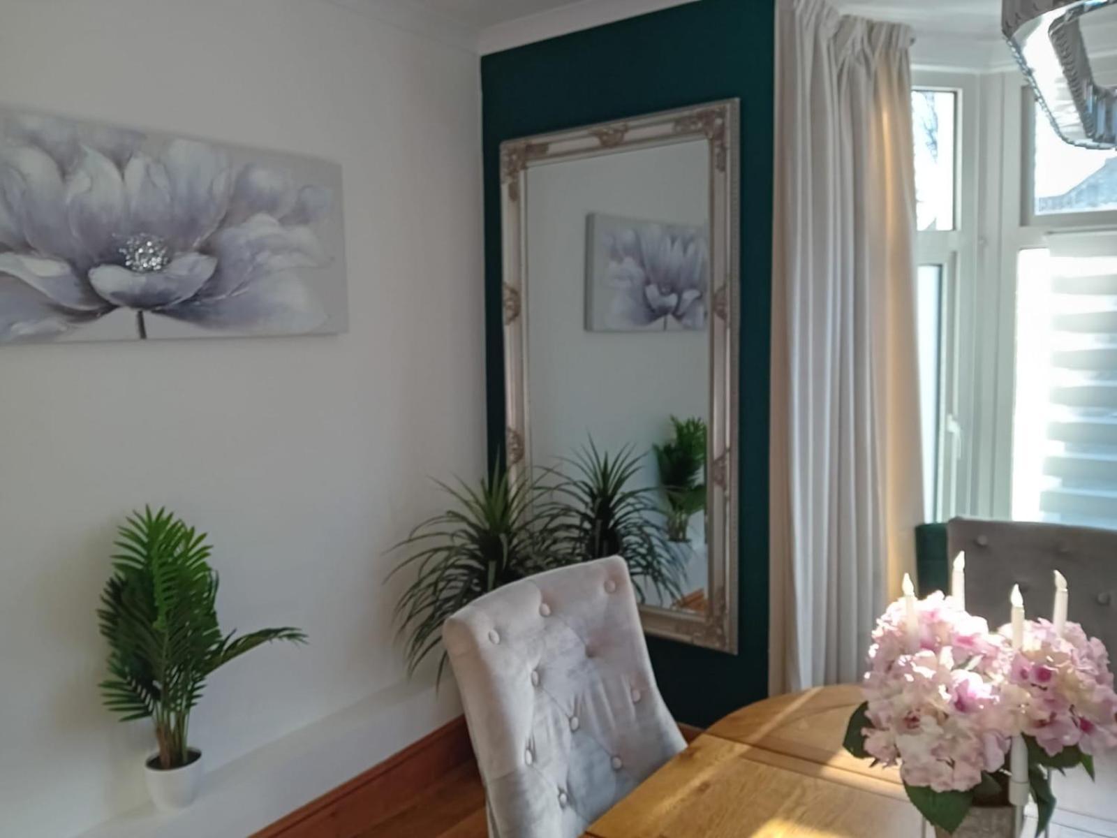 Coastal Family Stay 3-Bed Parking Wi-Fi บริดจ์เอนด์ ภายนอก รูปภาพ